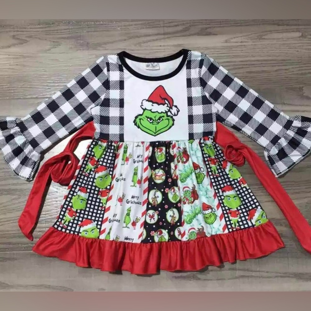Brand new grinch boutique dress